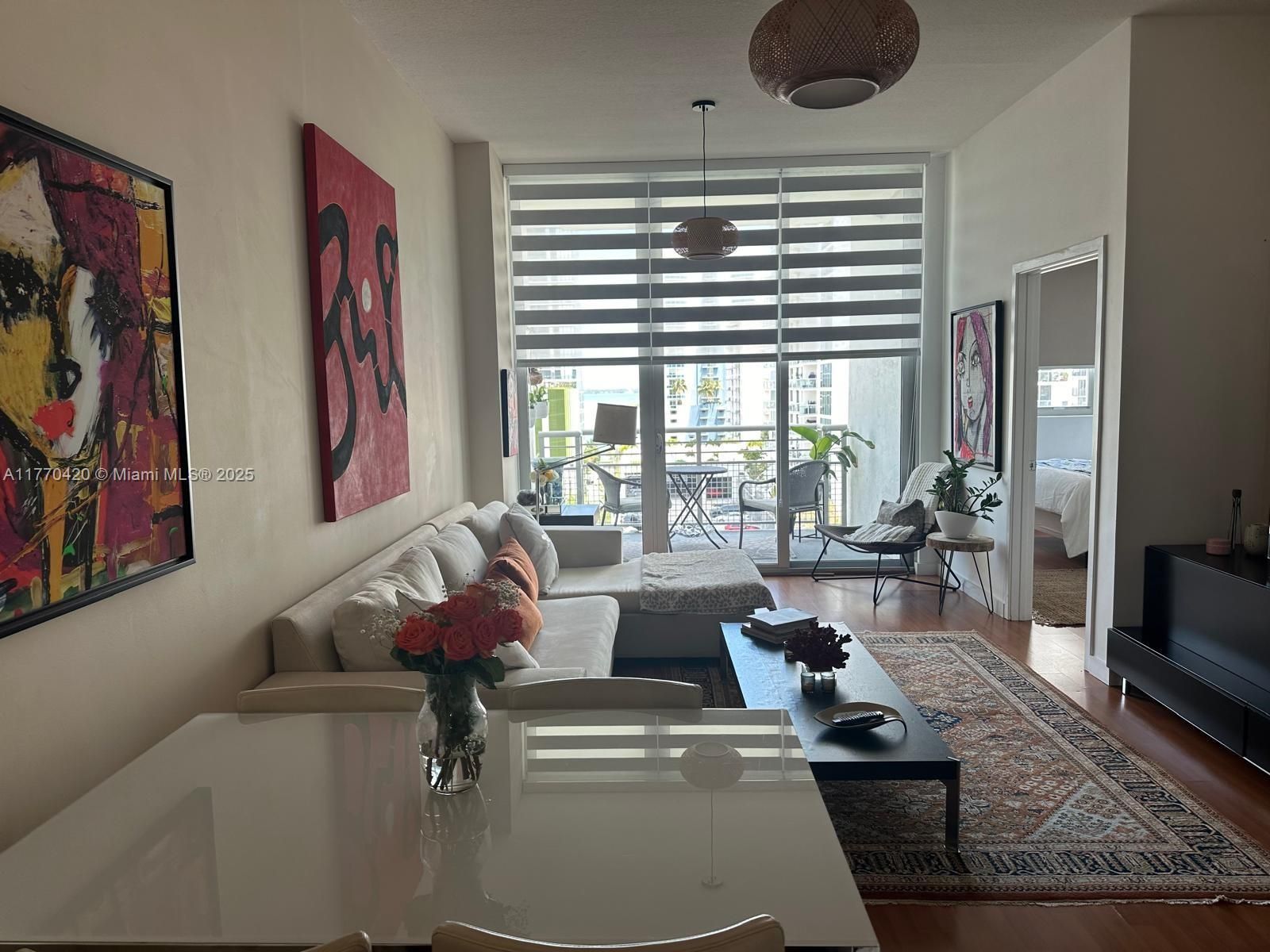 2200 NE 4th Ave 808-1