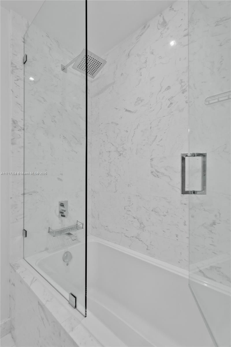 slider-img