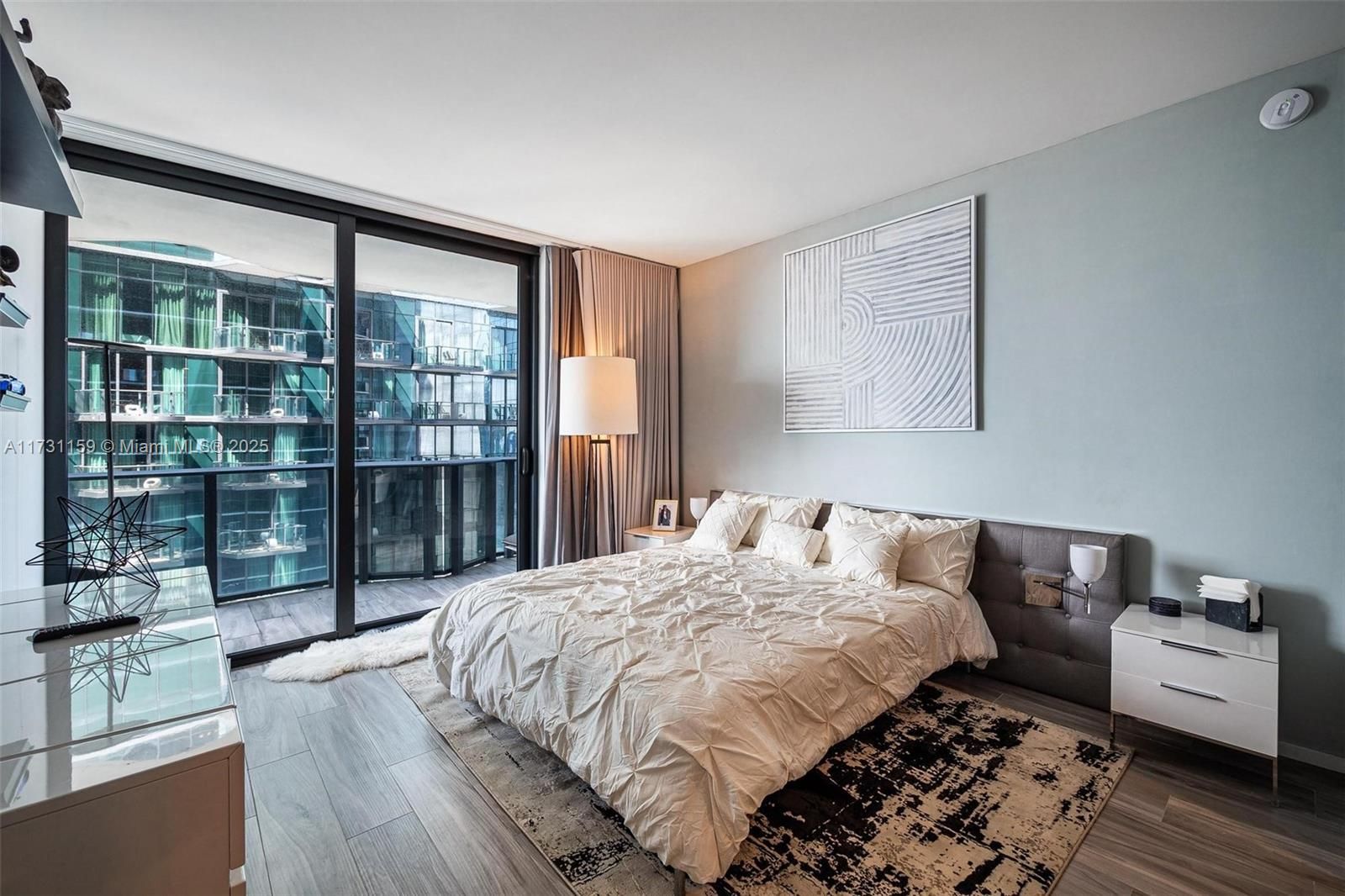 property-image