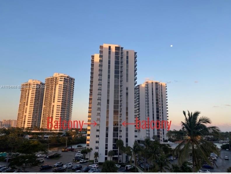 20505 E Country Club Dr, #738