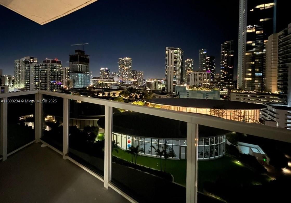 property-image